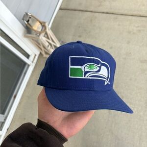 VTG 80s Seattle Seahawks New Era Pro Model Red Tag Made in USA Wool Fitted 7 1/4